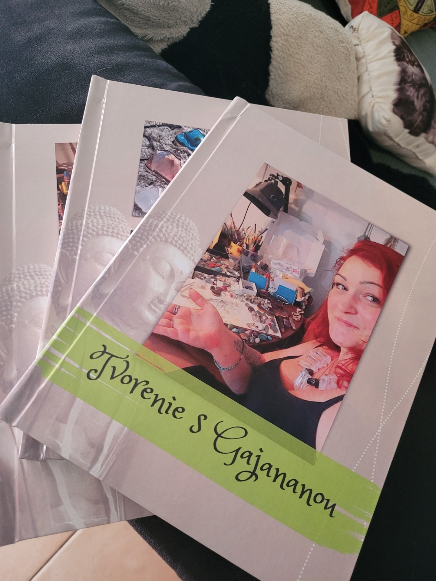 12 rokov zachytenej Tvorby, kurzov, Workshopov, predajných a výstavných Akcií s GaJanou vo fotoknihách